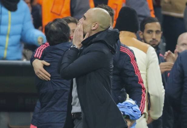 Trainer Cheftrainer Pep GUARDIOLA (FCB) Jubel Handkuss Kuss, kuessen, Kuesschen, zuwerfen, Mund FC BAYERN MUENCHEN - JUVENTUS TURIN 4-2 Achtelfinale, Football UEFA Champions League, Munich, 16.03.2016 CL Saison 2015 2016