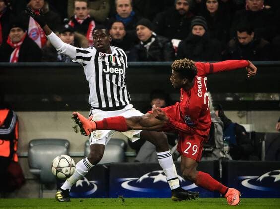(160317) -- MUNICH, March 16, 2016 -- Bayern Munich s Kingsley Coman (R) fights for the ball during the round of 16 second leg match of UEFA Champions League between Bayern Munich and Juventus in Munich, Germany, on March 16, 2016. Bayern Munich won the match by 4-2 and advanced to the quarterfinal with a 6-4 aggregate victory. ) (SP)GERMANY-MUNICH-UEFA CHAMPIONS LEAGUE-ROUND OF 16 SECOND LEG-BAYERN MUNICH VS JUVENTUS PhilippexRuiz 