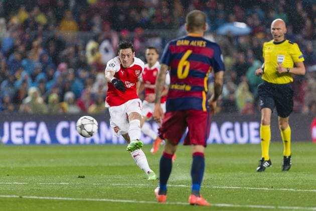 SPAIN - 16th Mar: Mesut Ozil during the UEFA Champions League round of 16, second Leg match between FC Barcelona Barca - Arsenal FC, played at Camp Nou Stadium on 16th Mar 2016 in Barcelona, Spain. (Credit: Mikel Trigueros Urbanandsport Cordon Press)  xMikelxTriguerosx xSPAINx-xFCxBarcelonax-xArsenalxFCx-xChampionsxLeaguex-x2015 16x