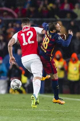 SPAIN - 16th Mar: Jordi Alba and Olivier Giroud during the UEFA Champions League round of 16, second Leg match between FC Barcelona Barca - Arsenal FC, played at Camp Nou Stadium on 16th Mar 2016 in Barcelona, Spain. (Credit: Mikel Trigueros Urbanandsport Cordon Press)  xMikelxTriguerosx xSPAINx-xFCxBarcelonax-xArsenalxFCx-xChampionsxLeaguex-x2015 16x