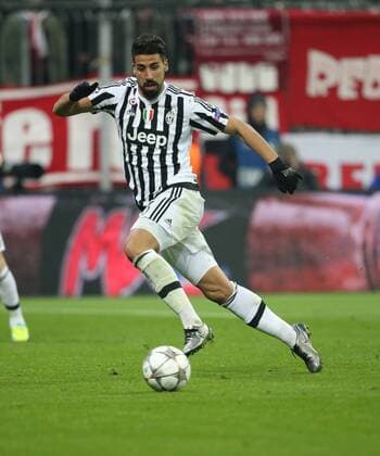 München, Fussball, Herren, UEFA Champions League, Saison 2015 2016, Achtelfinale FC Bayern München - Juventus Turin, 16.03.2016, Allianzarena München, Sami Khedira, Juventus Turin, Aktion Einzelbild