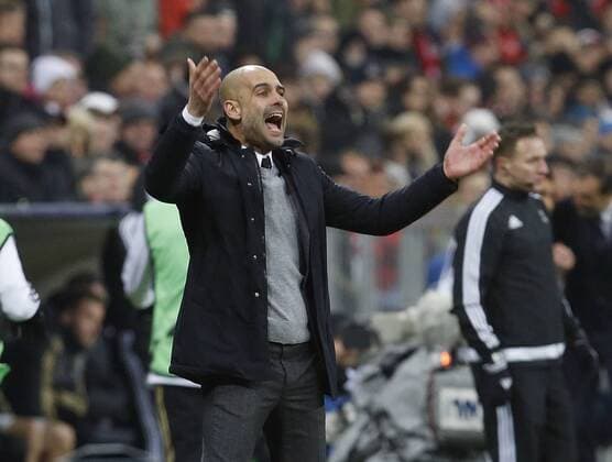 Trainer Josep Pep Guardiola (Bayern) lautstark an der Aussenlinie . FC Bayern München-Juventus Turin . München, GER, 16.03.2016, Achtelfinale Rückspiel, Fussball-Champions League 2015-2016 .