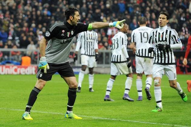 Muenchen TW Gianluigi Buffon (Juventus Turin) gibt Anweisungen, Bayern Muenchen - Juventus Turin, Fussball ,Champions League, Achtelfinale, 16.03.2016 , Copyright: Stuetzle xEibner-Pressefoto ep_wse
