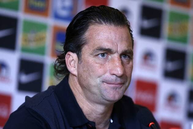 Fußball, Nationalteam Chile, PK von Nationaltrainer Pizzi Chilean National Soccer Team coach Juan Antonio Pizzi delivers a presser in Santiago de Chile, Chile, 17 March 2016, where he announced the list of players for the Russia 2018 World Championship WM Weltmeisterschaft qualification matches. CHILEAN national team Nationalteam COACH PIZZI ANNOUNCES THE PLAYERS LIST FOR RUSSIA 2018 !ACHTUNG: NUR REDAKTIONELLE NUTZUNG!  CHI001 20160317-635938383305599194