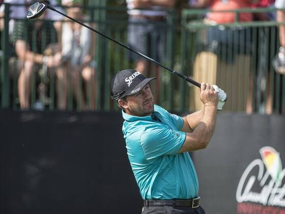 March 17, 2016 - Orlando, FL, U.S: Graeme McDowell of Northern Ireland on the 1st tee during first round golf action of the Arnold Palmer Invitational presented by Mastercard held at Arnold Palmer s Bay Hill Club & Lodge in Orlando, Fl. Romeo T Guzman CSM. PGA Golf Herren 2016: Arnold Palmer Invitational Rnd 1 MAR 17 - ZUMAcg2_