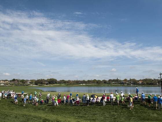 March 17, 2016 - Orlando, FL, U.S: View from behind the par 5 6th green during first round golf action of the Arnold Palmer Invitational presented by Mastercard held at Arnold Palmer s Bay Hill Club & Lodge in Orlando, Fl. Romeo T Guzman CSM. PGA Golf Herren 2016: Arnold Palmer Invitational Rnd 1 MAR 17 - ZUMAcg2_