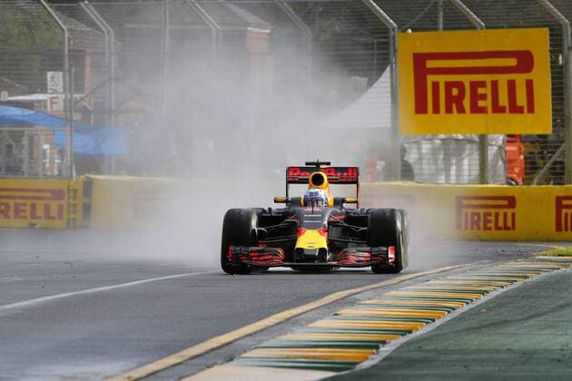 Motorsports: FIA Formula One World Championship WM Weltmeisterschaft 2016, Grand Prix of Australia, 3 Daniel Ricciardo (AUS, Red Bull Racing), xHOCHxZWEIx