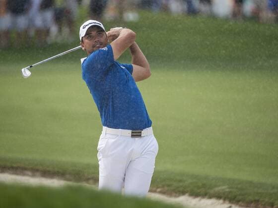 March 18, 2016 - Orlando, FL, U.S: Jason Day of Australia watches his ball from the fairway bunker on 1 during second round golf action of the Arnold Palmer Invitational presented by MasterCard held at Arnold Palmer s Bay Hill Club & Lodge in Orlando, Fl. Romeo T Guzman CSM. PGA Golf Herren 2016: Arnold Palmer Invitational Rnd 2 MAR 18 - ZUMAcg2_