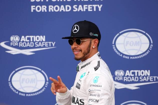 Australian Grand Prix, Melbourne 17 - 20 March 2016 19.03.2016 - Qualifying, Lewis Hamilton (GBR) Mercedes AMG F1 W07 Hybrid pole position 