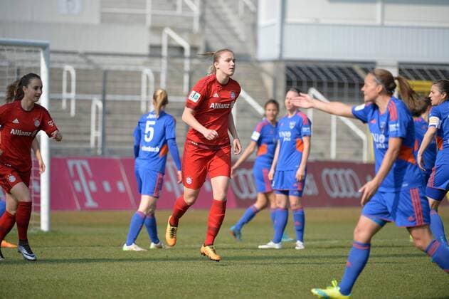 Vivianne Miedema (FC Bayern Muenchen - Frauenfussball), Torschuetzin, mitte, FC Bayern Frauen vs FF USV Jena, 19.03.16,