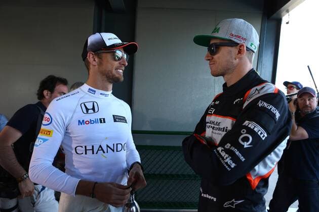 Australian Grand Prix, Melbourne 17 - 20 March 2016 20.03.2016 - Jenson Button (GBR) McLaren Honda MP4-31 and Nico Hulkenberg (GER) Sahara Force India F1 VJM09 
