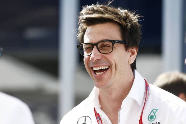Motorsports: FIA Formula One World Championship WM Weltmeisterschaft 2016, Grand Prix of Australia, Toto Wolff (AUT, Mercedes AMG Petronas Formula One Team), xHOCHxZWEIx