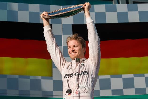 Formel 1, GP von Australien, Rosberg gewinnt Saisonauftakt in Melbourne March 20, 2016: Nico Rosberg (DEU) 6 from the Mercedes AMG Petronas team celebrates winning the 2016 Australian Formula One Grand Prix at Albert Park, Melbourne, Australia. Formula One 2016: Australia - Race - ZUMAc04_