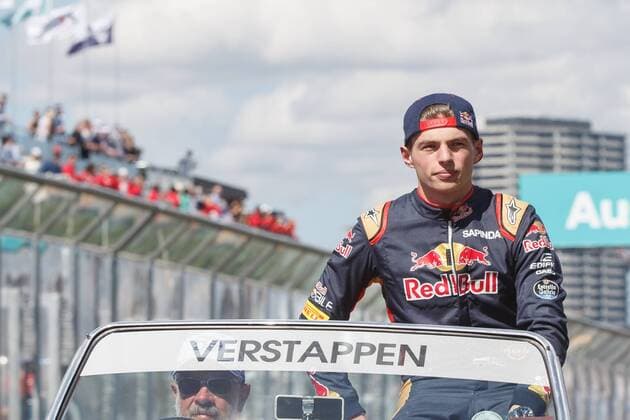 March 20, 2016: Max Verstappen (NDL) 33 from the Scuderia Toro Rosso team at the drivers parade prior to the 2016 Australian Formula One Grand Prix at Albert Park, Melbourne, Australia. Formula One 2016: Australia - Race - ZUMAc04_