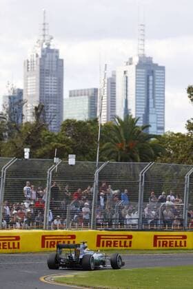 Motorsports: FIA Formula One World Championship WM Weltmeisterschaft 2016, Grand Prix of Australia, 44 Lewis Hamilton (GBR, Mercedes AMG Petronas Formula One Team), xHOCHxZWEIx