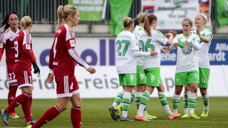 Fußball, Allianz Frauen Bundesliga, VfL Wolfsburg - 1. FFC Frankfurt; Caroline Graham Hansen (Wolfsburg, 26) Jubel, Torjubel, Freude, Emotion, Torerfolg, Aktion, action, goal, goal celebration, celebrates. xtgx