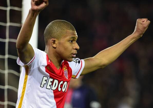 Kylian Mbappe Lottin ( Monaco ) - Fussball Frankreich, Ligue 1, Paris Saint Germain PSG vs. AS Monaco - Paris - 20 03 2016 FedericoPestellini Panoramic 