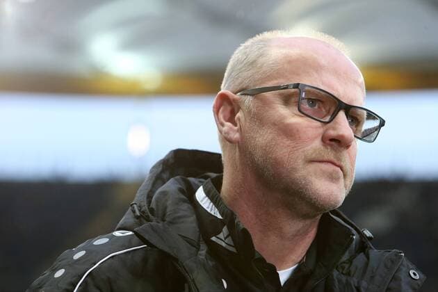 Frankfurt am Main Trainer Thomas Schaaf (Hannover) bei seiner Rueckkehr nach Frankfurt, Portrait , Eintracht Frankfurt - Hannover 96, 27. Spieltag, Saison 2015 2016 Copyright: Roskaritzx Eibner-Pressefoto EP_rrz