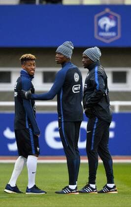 Kingsley Coman (fra) - Paul Pogba (fra) - Moussa Sissoko (fra) FOOTBALL : Training Nationalteam Frankreich - 21 03 2016 AnthonyBIBARD FEP Panoramic 