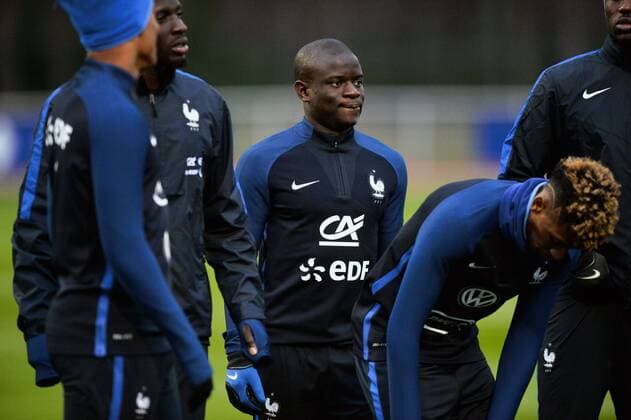 N Golo Kante (fra) FOOTBALL : Training Nationalteam Frankreich - 21 03 2016 AnthonyBIBARD FEP Panoramic 