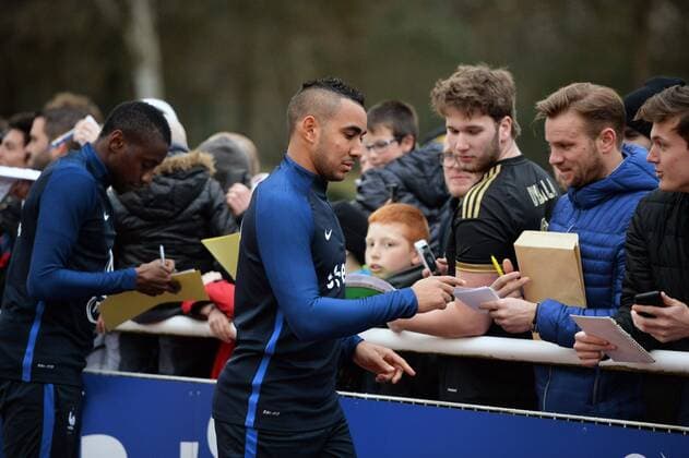 Dimitri Payet (fra) - FOOTBALL : Training Nationalteam Frankreich - 21 03 2016 AnthonyBIBARD FEP Panoramic 