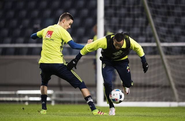 160322 Mikael Lustig och Martin Olsson - Training Nationalteam Schweden, 22 März 2016 in Stockholm.  Copyright: JOELxMARKLUND BB160322JM009
