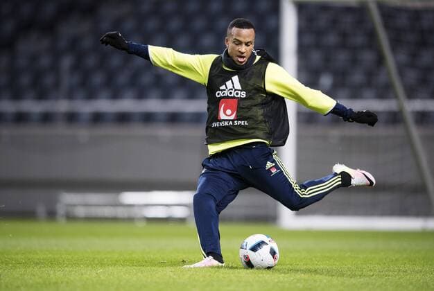 160322 Martin Olsson - Training Nationalteam Schweden, 22 März 2016 in Stockholm.  Copyright: JOELxMARKLUND BB160322JM053