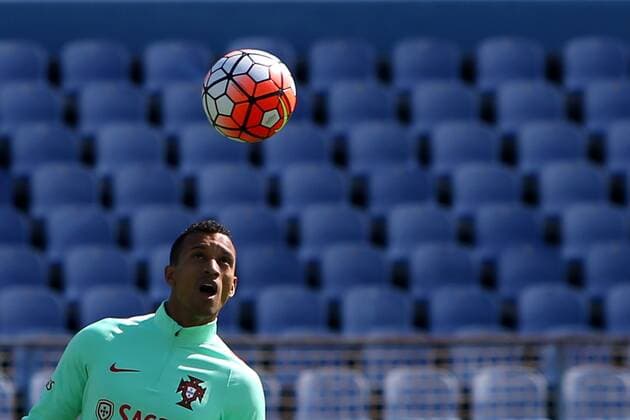 Fußball, Training Nationalteam Portugal March 22, 2016 - Lisbon, Portugal - Portugal s soccer forward Nani during a practice session at the Restelo stadium in Lisbon, Portugal on March 22, 2016, ahead of the friendly matches against Bulgaria on March 25 and with Belgium on March 29 in preparation for the Euro 2016 in France. Portugal s Soccer Team practice in Lisbon Portugal - ZUMAf123