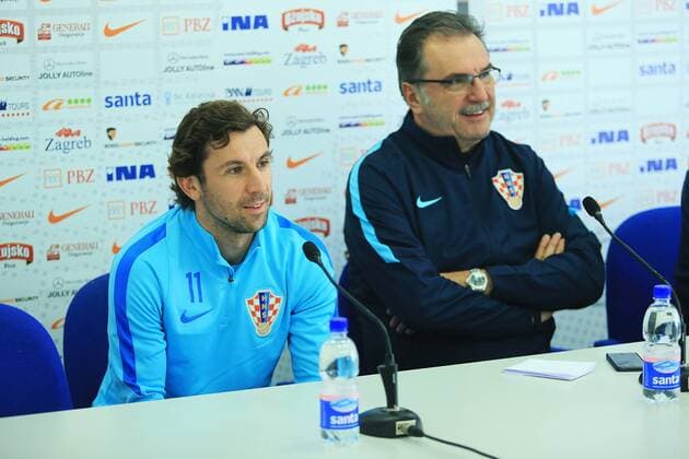 Fußball, PK Nationalteam Kroatien press conference PK Pressekonferenz of Croatia Football team ahead of their friendly match against Israel 22.03.2016., Osijek, Croatia - Darijo Srna and Croatia head coach Ante Cacic attends a press conference ahead of their friendly match against Israel.  DavorxJavorovic PIXSELL