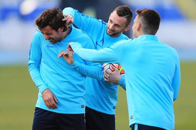 Fußball, Training Nationalteam Kroatien Training session of Croatia Football team ahead of their friendly match against Israel 22.03.2016., Osijek, Croatia - Croatian national football team held a training session on stadium Gradski vrt (City Garden). Croatia will play a friendly match against Israel in Osijek on 23 March 2016. Darijo Srna, Marcelo Brozovic.  DavorxJavorovic PIXSELL