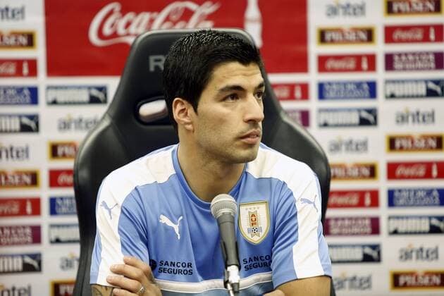 Uruguayan player Luis Suarez delivers a presser in order to announce his return to the national team Nationalteam of his country, after a two years absence due to a sanction, at the Celeste Complex in Montevideo, Uruguay, 22 March 2016. EFE Raul Martinez LUIS SUAREZ PRESSER IN MONTEVIDEO !ACHTUNG: NUR REDAKTIONELLE NUTZUNG!  MON001 20160322-635942808805866892