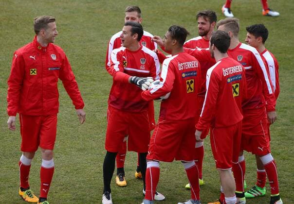 Fußball, Training Nationalteam Österreich SOCCER - AUT vs ALB, test match, preview STEGERSBACH,AUSTRIA,23.MAR.16 - SOCCER - OEFB international match Länderspiel Austria vs Albania, friendly match, preview, training team AUT. Image shows Marc Janko, Guido Burgstaller, Heinz Lindner, Rubin Okotie, Martin harnik, Christian Fuchs, Lukas Hinterseer and Alessandro Schoepf (AUT). GEPAxpictures xChristianxOrt