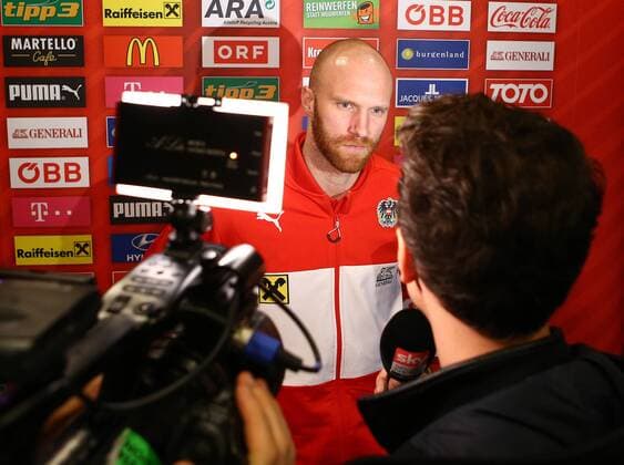 SOCCER - AUT vs ALB, test match, preview STEGERSBACH,AUSTRIA,24.MAR.16 - SOCCER - OEFB international match Länderspiel Austria vs Albania, friendly match, preview, mixed zone team AUT. Image shows Robert Almer (AUT). Keywords: press conference PK Pressekonferenz GEPAxpictures xChristianxOrt