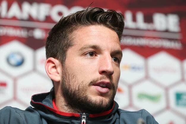 Fußball, PK Nationalteam Belgien Belgium s Dries Mertens talks to the press after a training session of the Belgian national soccer team Red Devils, Thursday 24 March 2016 in Brussels. The Red Devils will play a friendly game in and against Portugal on 29 March, the match was moved due to safety concerns after the Brussels terrorists attacks. The game is a preparation for the upcoming Euro2016. VIRGINIExLEFOUR  x04819869x