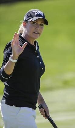 March 24, 2016: Cristie Kerr waves to the crowd on the 7th green during the first round of the Kia Classic at Aviara Golf Club in Carlsbad, California. LPGA Golf Damen 2016: Kia Classic MAR 24 - ZUMAc04_