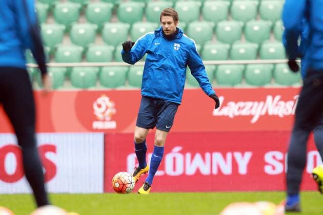 Fußball, Länderspiel, Training Nationalteam Norwegen 25.03.2016 WROCLAW Football FINLAND national team Nationalteam PRACTISE BEFORE FRIENDLY GAME - (L) KASPAR HAMALAINEN  20160325CSJP3011