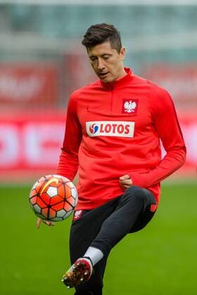 Fußball, Nationalteam Polen Training Polska Wroclaw 25.03.2016 (Nationalteam) Robert Lewandowski - Football Polish national team Nationalteam 