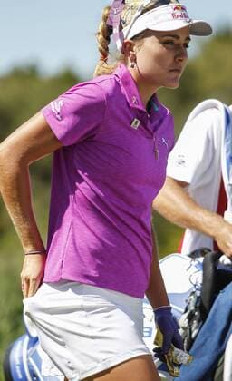 March 25, 2016: Lexi Thompson walks from the 2nd tee box during the second round of the Kia Classic at Aviara Golf Club in Carlsbad, California. LPGA Golf Damen 2016: Kia Classic MAR 25 - ZUMAc04_
