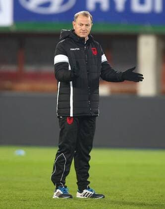 SOCCER - AUT vs ALB, test match, preview VIENNA,AUSTRIA,25.MAR.16 - SOCCER - OEFB international match Länderspiel Austria vs Albania, friendly match, preview, training team ALB. Image shows head coach Giovanni De Biasi (ALB). GEPAxpictures xChristianxOrt