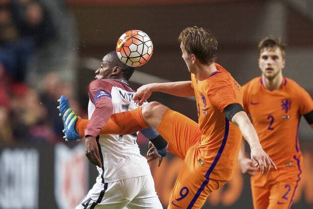 Fußball, Länderspiel, Niederlande - Frankreich (L-R) Blaise Matuidi of France, Luuk de Jong of Holland, Joel Veltman of Holland during the friendly match between Netherlands and France on March 25, 2016 at the Amsterdam Arena in Amsterdam, The Netherlands. Netherlands v France Friendly match 2015 2016 xVIxxIVx 5216327