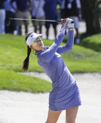 March 25, 2016: Michelle Wie works from a bunker along the 10th hole during the second round of the Kia Classic at Aviara Golf Club in Carlsbad, California. LPGA Golf Damen 2016: Kia Classic MAR 25 - ZUMAc04_