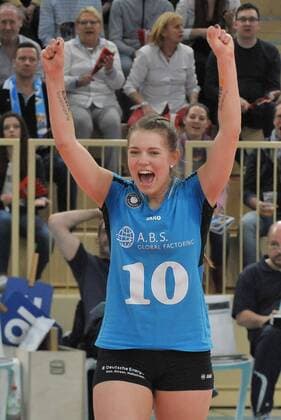 26.03.2016, xtkx, Volleyball 1.Bundesliga Damen, VC Wiesbaden - USC Münster, emspor v.l. Kaisa Alanko (VC Wiesbaden),