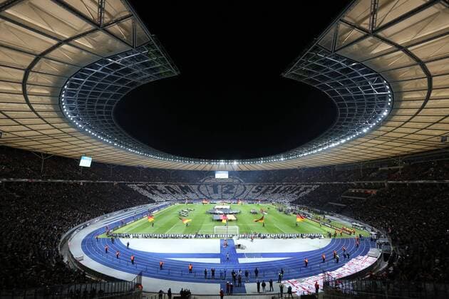 Choreografie Stadionübersicht vor Spielbeginn Fußball Fussball Länderspiel Saison 2015 2016 26.03.2016 DFB Nationalmannschaft Deutschland vs. England in Berlin