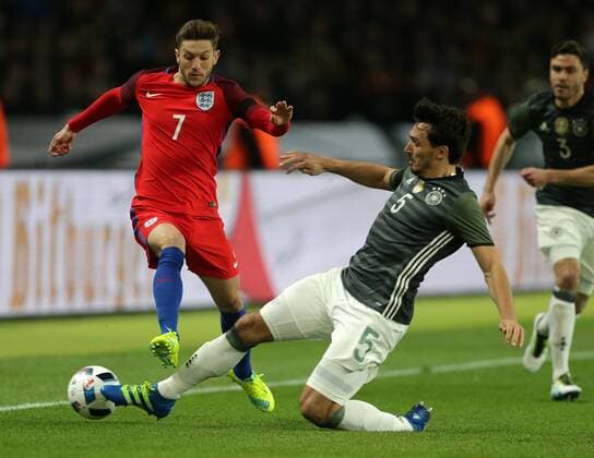 GER, FSB, Deutschland (GER) vs England (GBR) 26.03.2016, Olympiastadion Berlin, GER, FSP, Deutschland (GER) vs England (GBR), im Bild Adam Lallana (England),Mats Hummels (Deutschland) nphxBratic