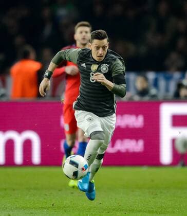 26. Maerz 2016: Berlin, Olympiastadion: Fussball Testspiel: Deutschland - England: Mesut Oezil (Deutschland).