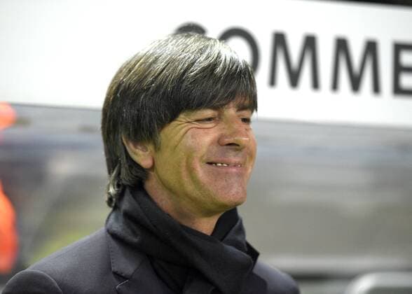 26.03.2016, Fussball Nationalmannschaft, Freundschaftsspiel Deutschland - England, im Olympiastadion Berlin. Trainer Joachim Löw (Deutschland) lacht. 