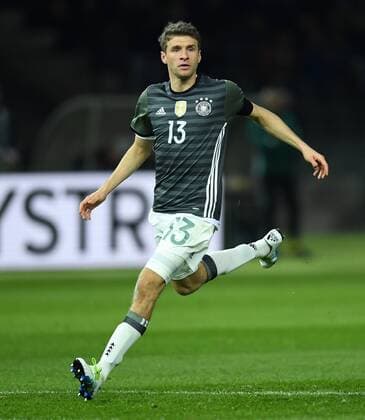 FUSSBALL INTERNATIONAL TESTSPIEL IM BERLINER OLYMPIASTADION Deutschland - England 26.03.2016 Thomas Mueller (Deutschland) 