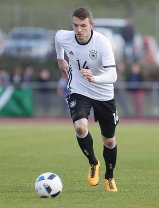 Ingelheim , Fußball Länderspiel U 19 Deutschland vs. Südkorea , Jannes Horn ( GER )