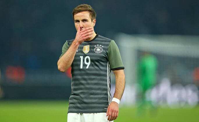 26.03.2016, Fussball Nationalmannschaft, Freundschaftsspiel Deutschland - England, im Olympiastadion Berlin. Mario Götze (Deutschland) enttäuscht 