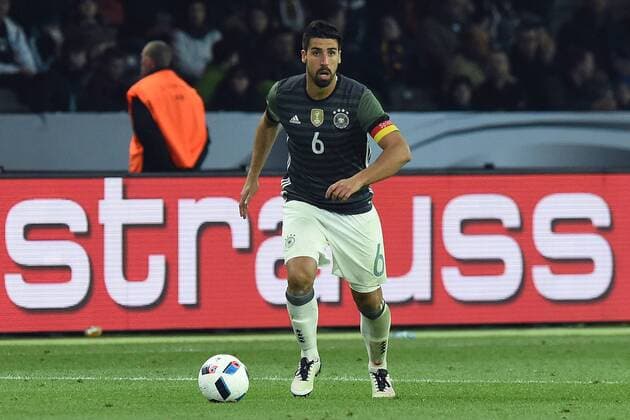 Fußball Länderspiel Deutschland - England am 26.03.2016 im Olympiastadion in Berlin Sami Khedira ( Deutschland ) xRx